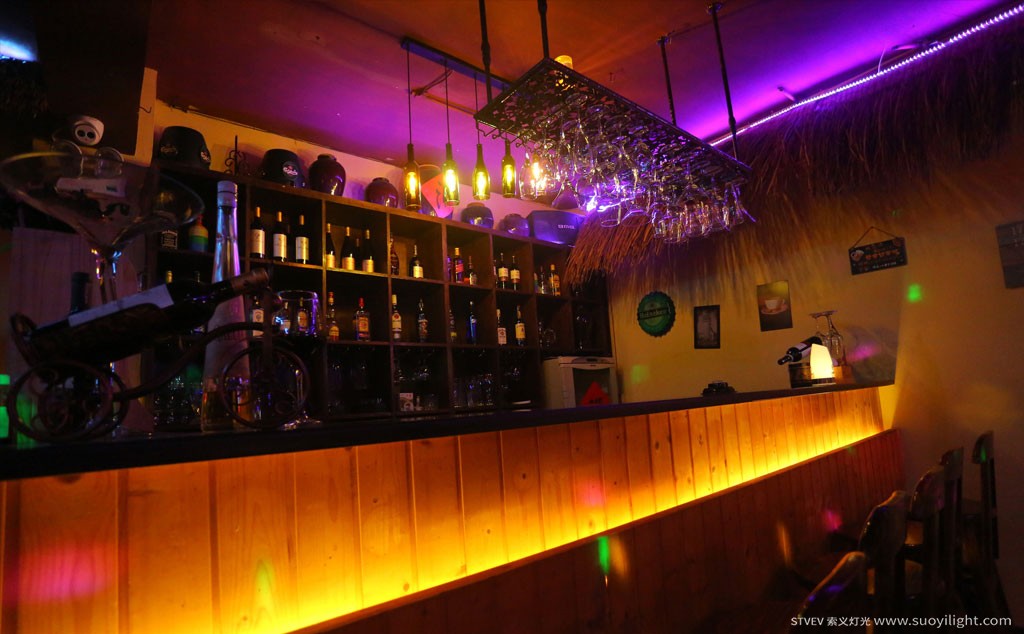 广州小酒吧灯光设计方案